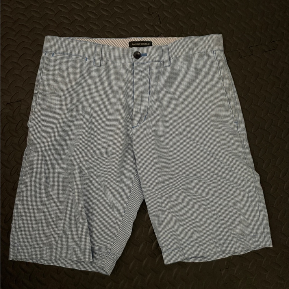 Men’s checkered short